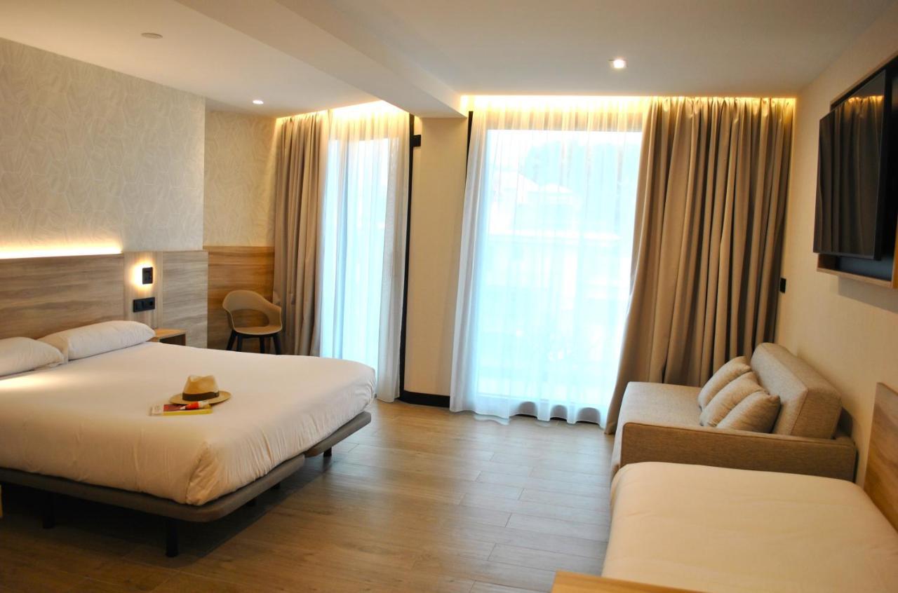 Hotel Delfin Azul Playa de la Lanzada Luaran gambar